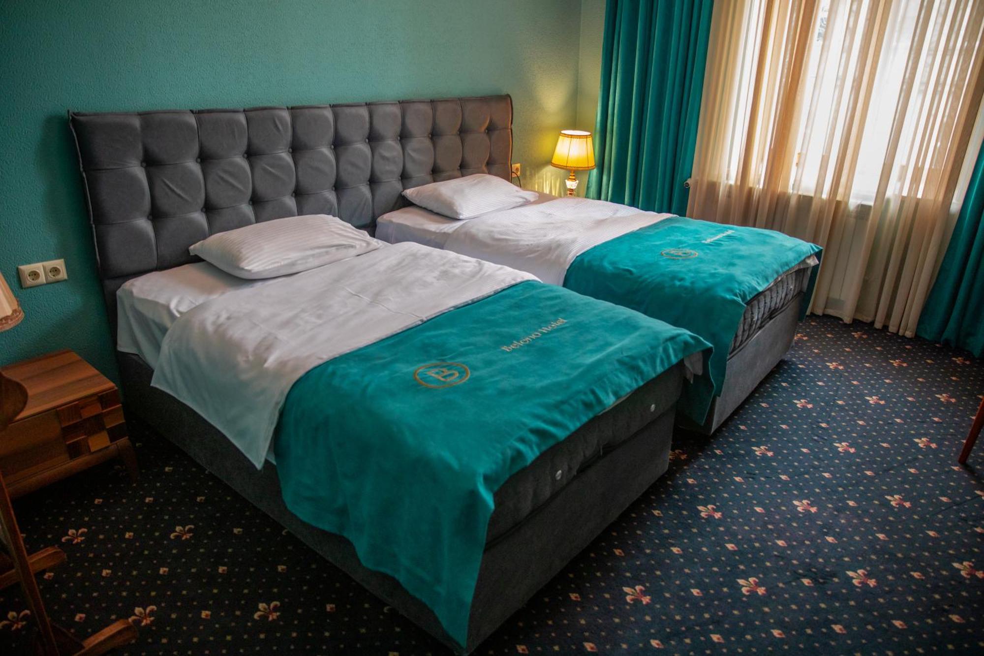 Belona Hotel Kutaiszi Kültér fotó