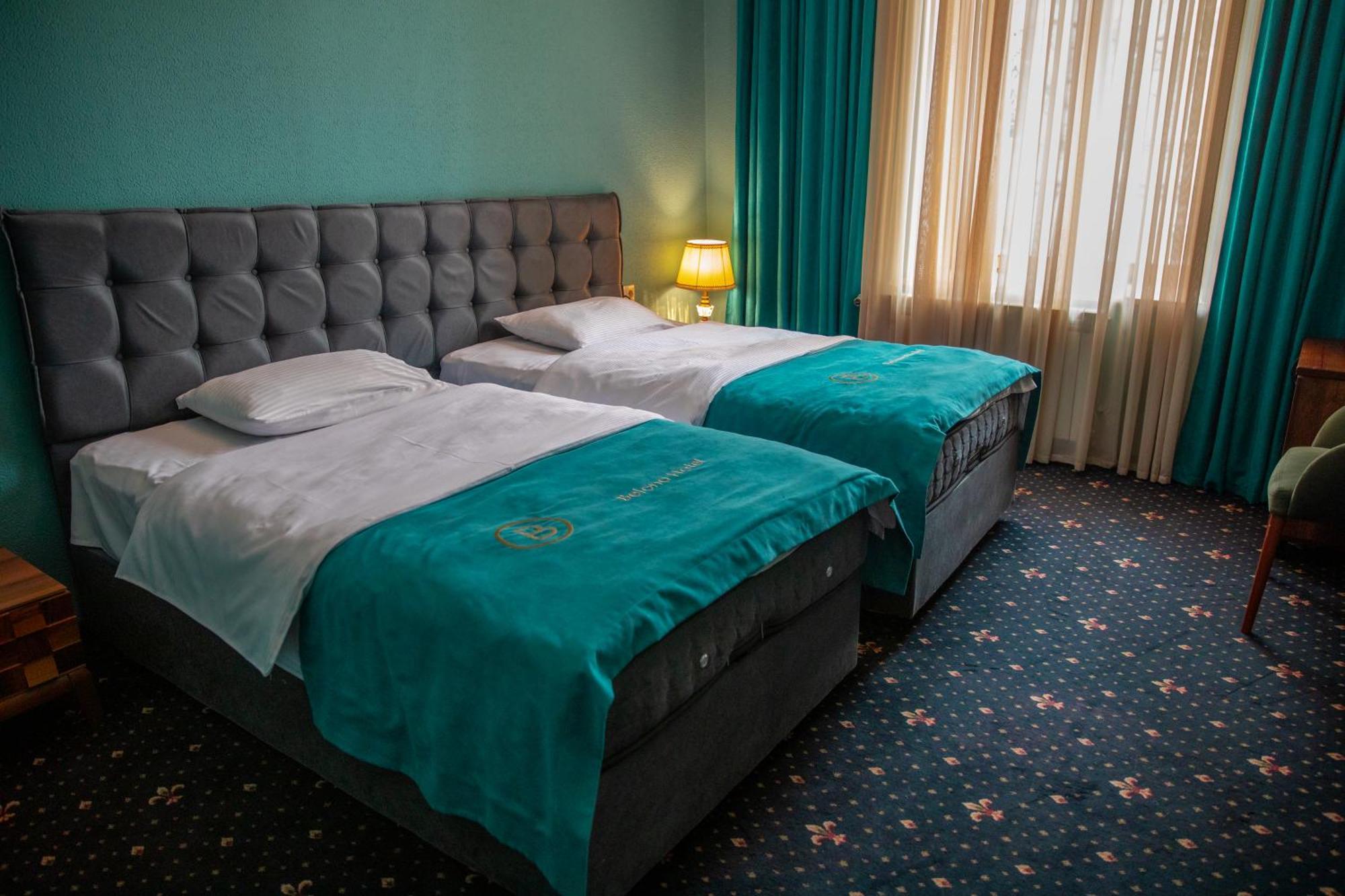Belona Hotel Kutaiszi Kültér fotó